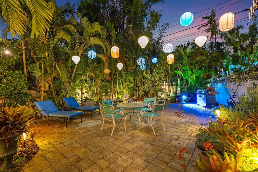 Activo con contrato: $1,750,000 (5 camas, 5 baños, 4456 Pies cuadrados)