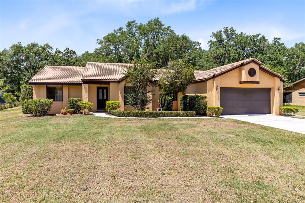 Recently Sold: $475,000 (3 beds, 2 baths, 1459 Square Feet)