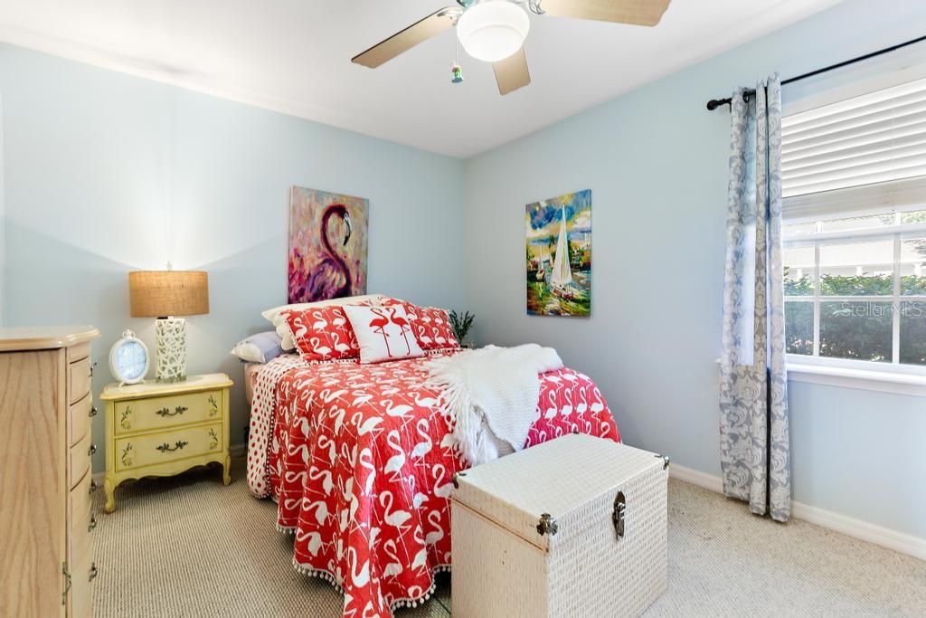 Active With Contract: $274,900 (3 beds, 2 baths, 1773 Square Feet)