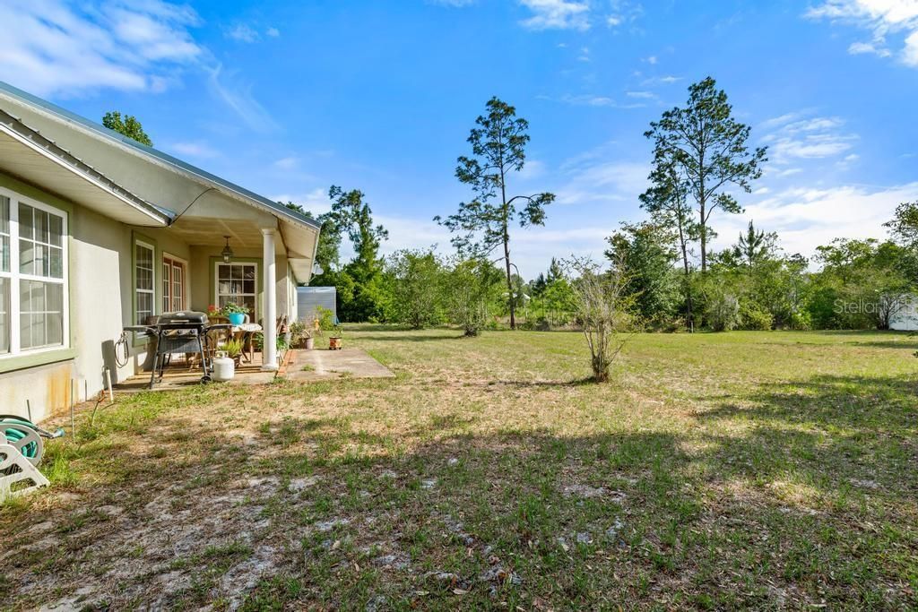 Active With Contract: $274,900 (3 beds, 2 baths, 1773 Square Feet)