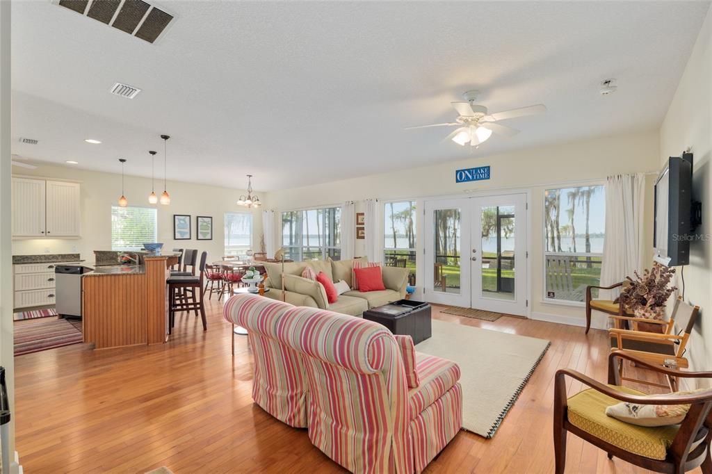 待售: $1,060,000 (4 贝兹, 4 浴室, 3058 平方英尺)