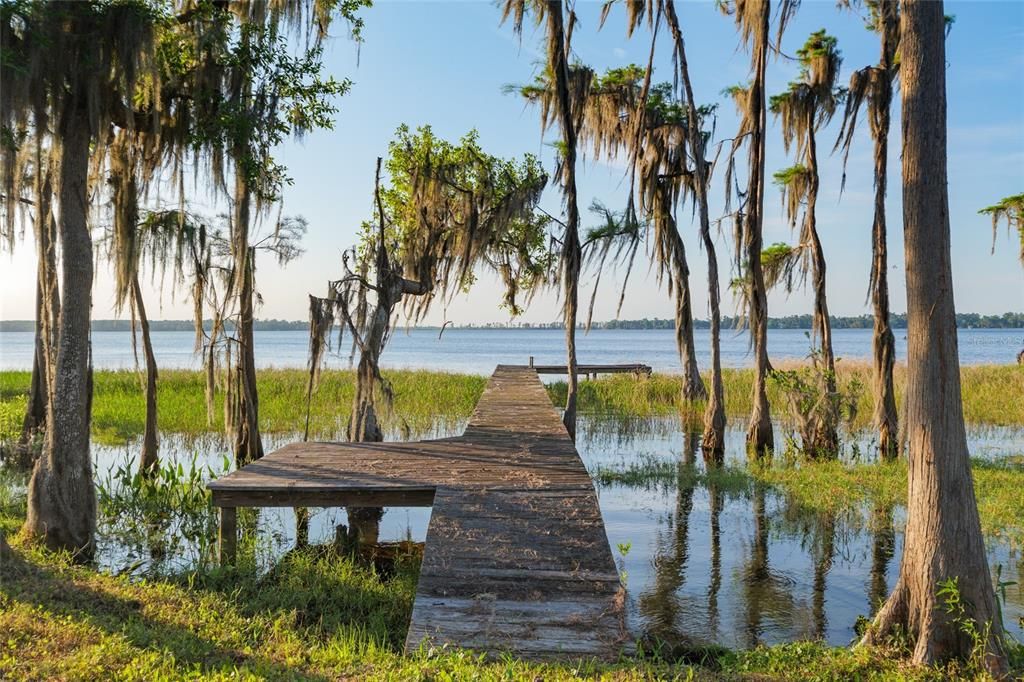 待售: $1,060,000 (4 贝兹, 4 浴室, 3058 平方英尺)