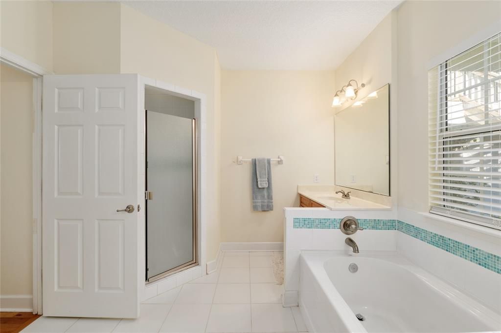 待售: $1,060,000 (4 贝兹, 4 浴室, 3058 平方英尺)