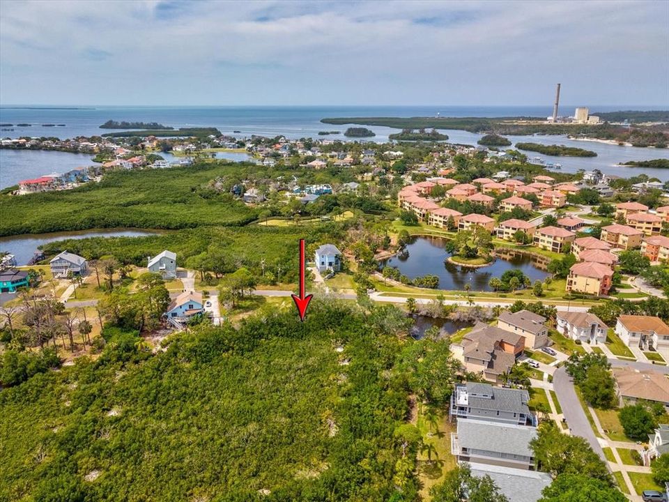 На продажу: $70,000 (0.51 acres)