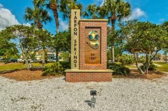 На продажу: $70,000 (0.51 acres)