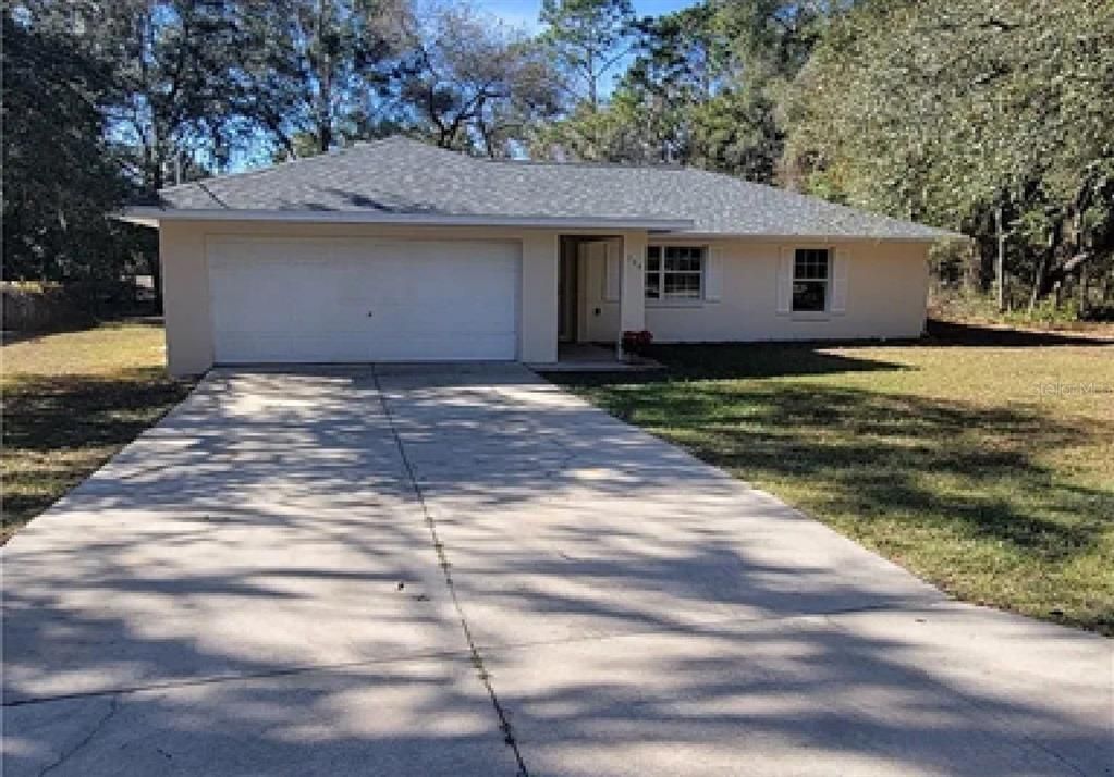 Vendido Recientemente: $215,000 (3 camas, 2 baños, 1296 Pies cuadrados)