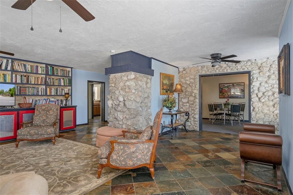 For Sale: $1,100,000 (0 beds, 0 baths, 4812 Square Feet)