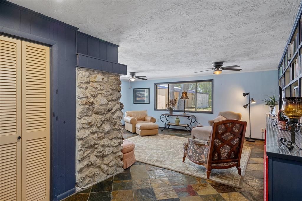 For Sale: $1,100,000 (0 beds, 0 baths, 4812 Square Feet)