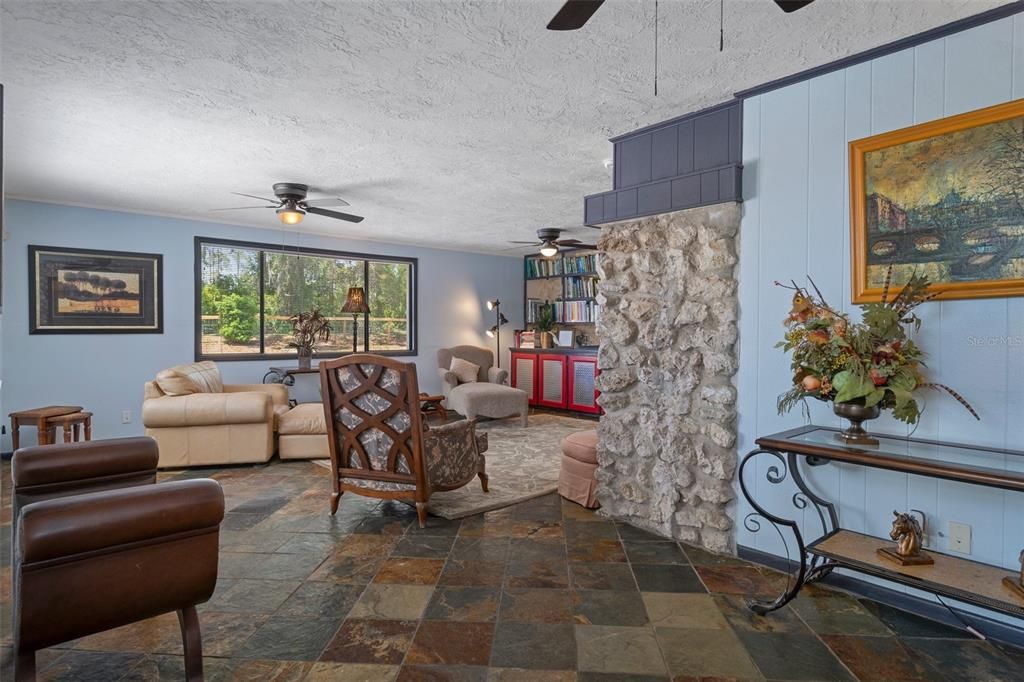 For Sale: $1,100,000 (0 beds, 0 baths, 4812 Square Feet)