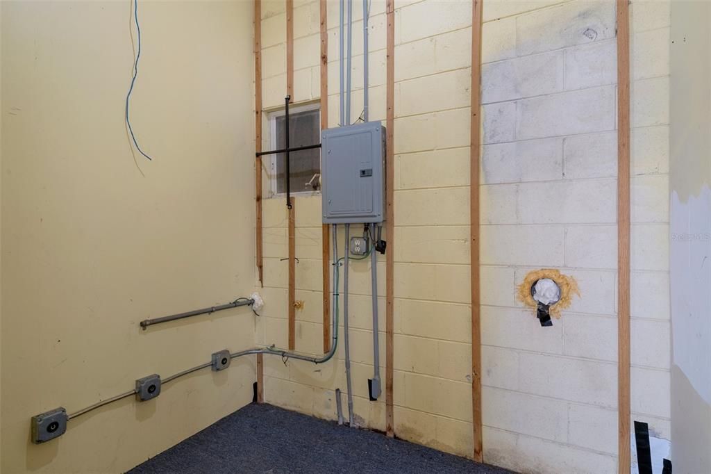 For Sale: $1,100,000 (0 beds, 0 baths, 4812 Square Feet)