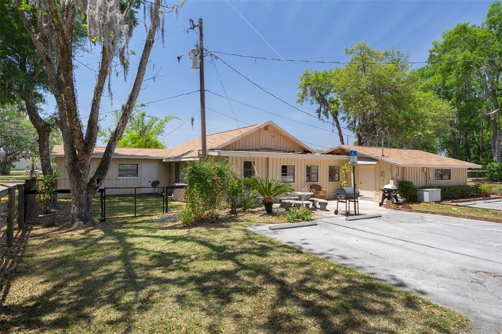 For Sale: $1,100,000 (0 beds, 0 baths, 4812 Square Feet)