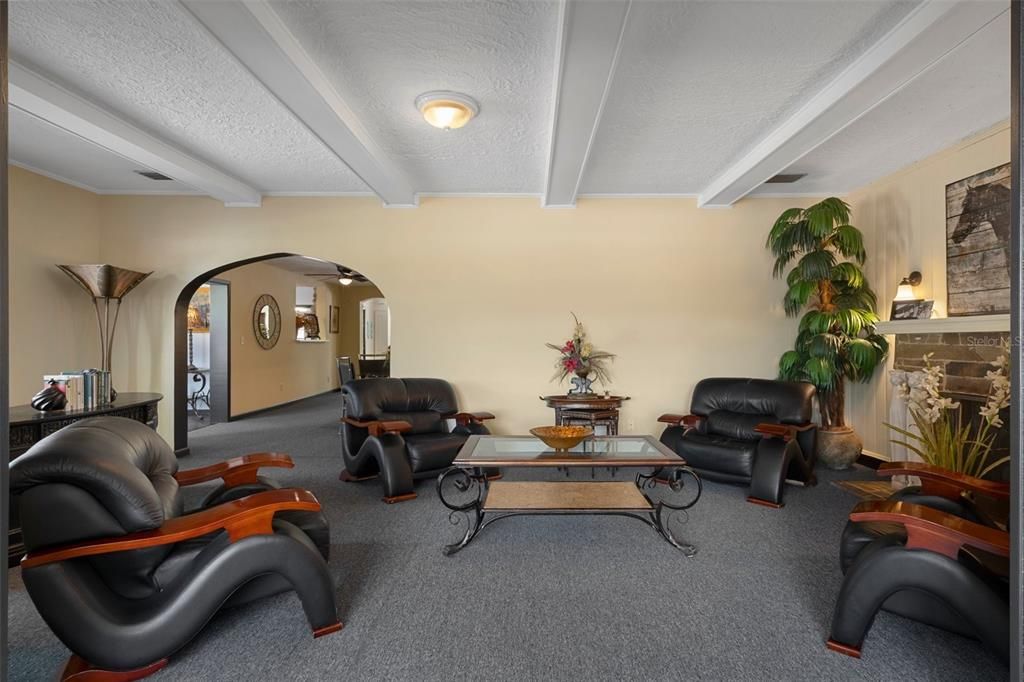 For Sale: $1,100,000 (0 beds, 0 baths, 4812 Square Feet)