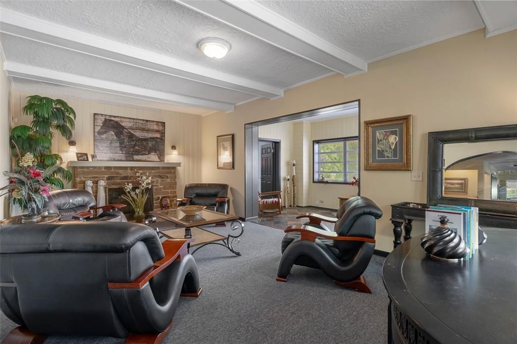 For Sale: $1,100,000 (0 beds, 0 baths, 4812 Square Feet)