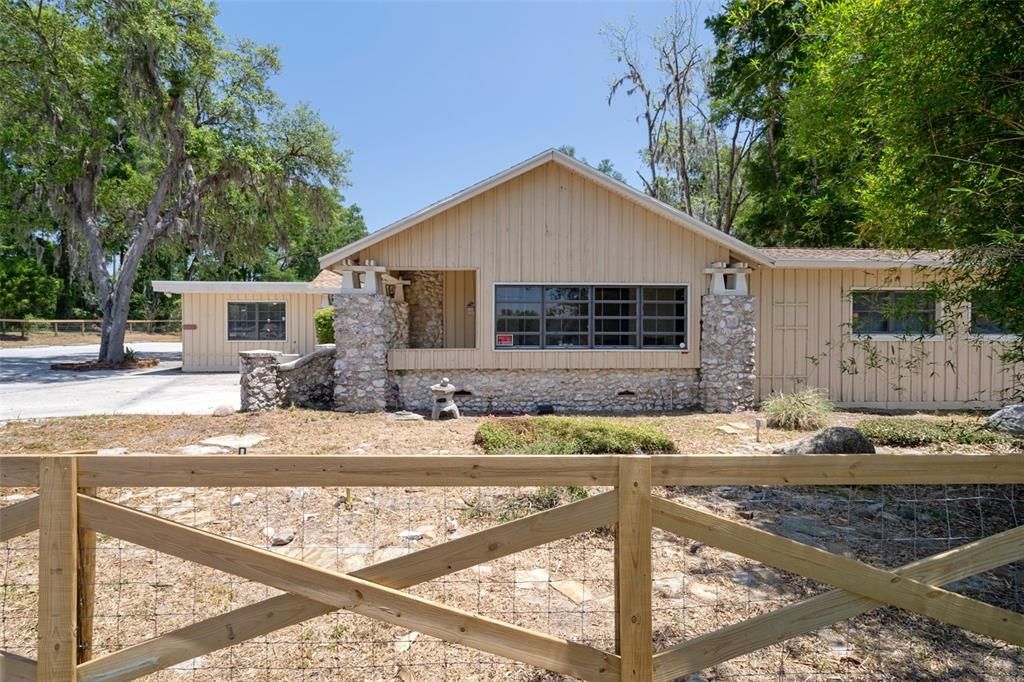 For Sale: $1,100,000 (0 beds, 0 baths, 4812 Square Feet)