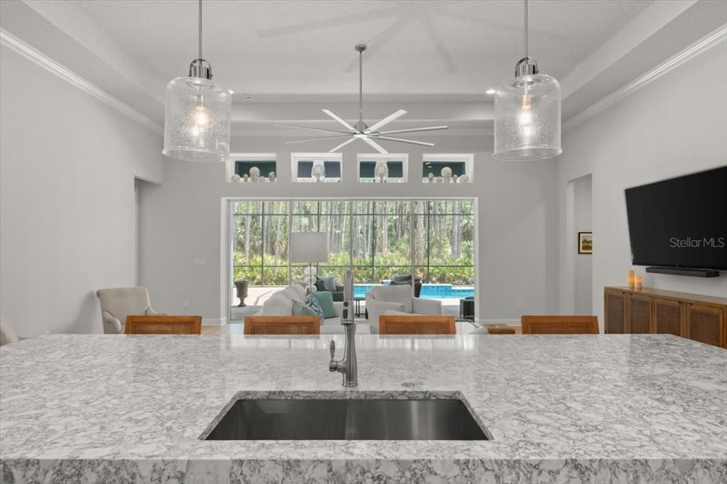 For Sale: $887,500 (4 beds, 3 baths, 2568 Square Feet)