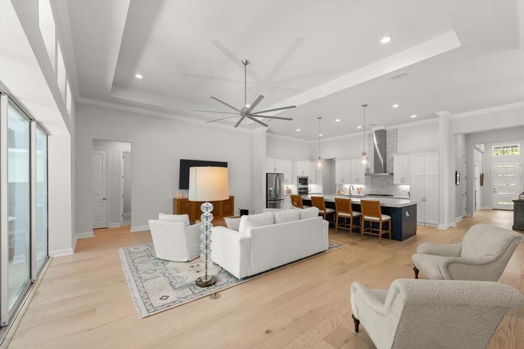 For Sale: $887,500 (4 beds, 3 baths, 2568 Square Feet)