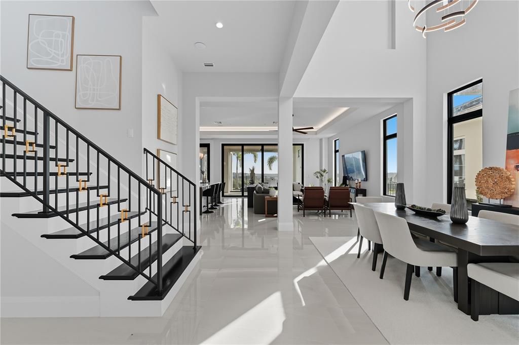 For Sale: $2,890,000 (4 beds, 5 baths, 4688 Square Feet)