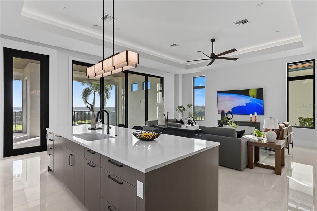 For Sale: $2,890,000 (4 beds, 5 baths, 4688 Square Feet)