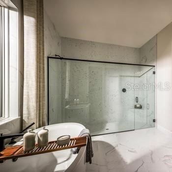 Active With Contract: $2,499,995 (4 beds, 4 baths, 4794 Square Feet)