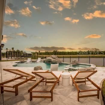 Active With Contract: $2,499,995 (4 beds, 4 baths, 4794 Square Feet)