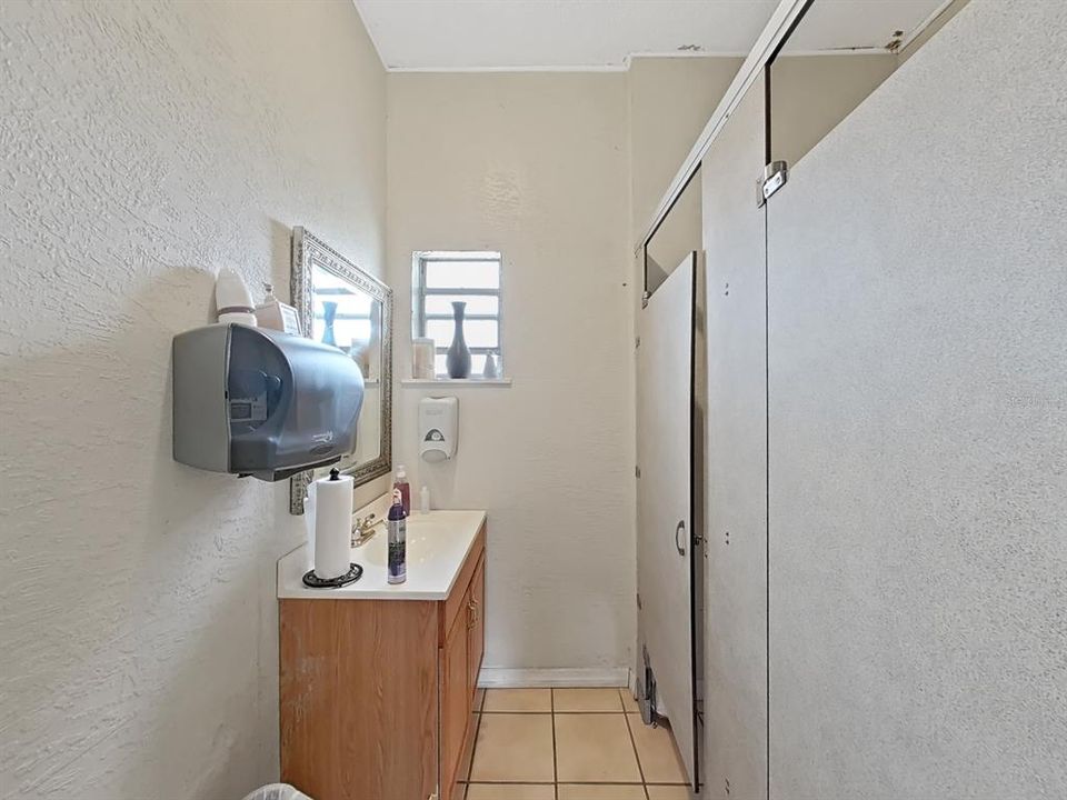 For Sale: $750,000 (0 beds, 0 baths, 1800 Square Feet)