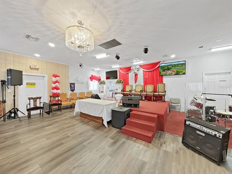 For Sale: $750,000 (0 beds, 0 baths, 1800 Square Feet)