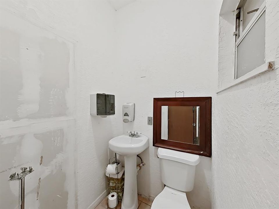 For Sale: $750,000 (0 beds, 0 baths, 1800 Square Feet)