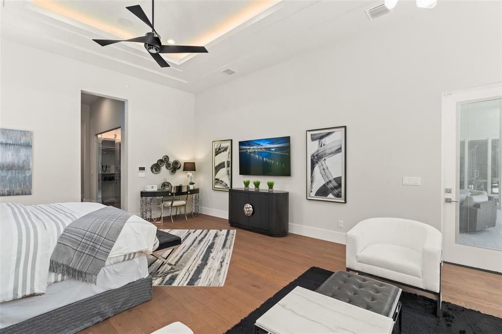 For Sale: $3,389,000 (5 beds, 5 baths, 4518 Square Feet)