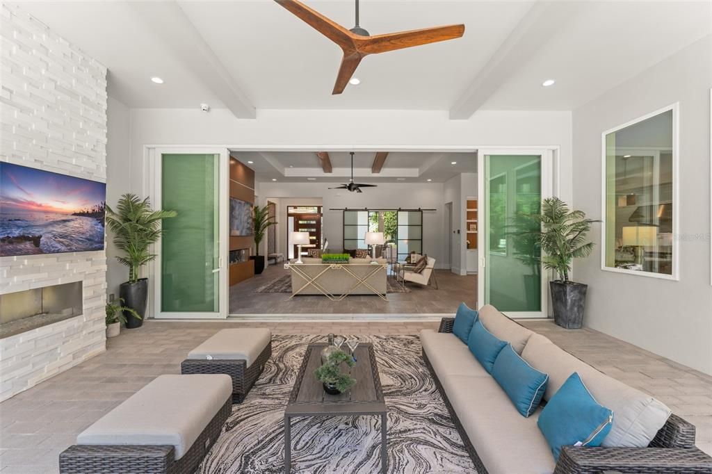 For Sale: $3,389,000 (5 beds, 5 baths, 4518 Square Feet)