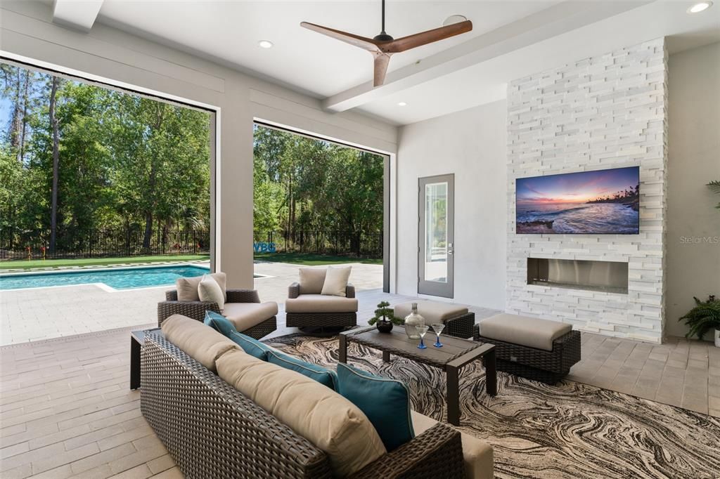 For Sale: $3,389,000 (5 beds, 5 baths, 4518 Square Feet)