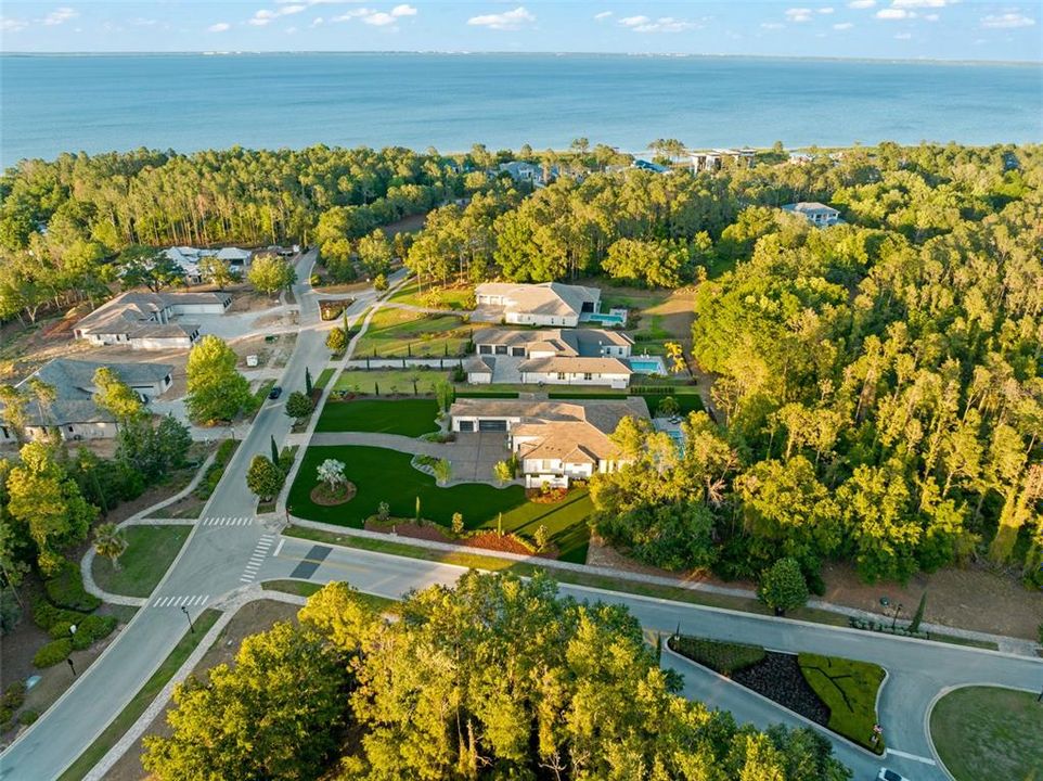 For Sale: $3,389,000 (5 beds, 5 baths, 4518 Square Feet)