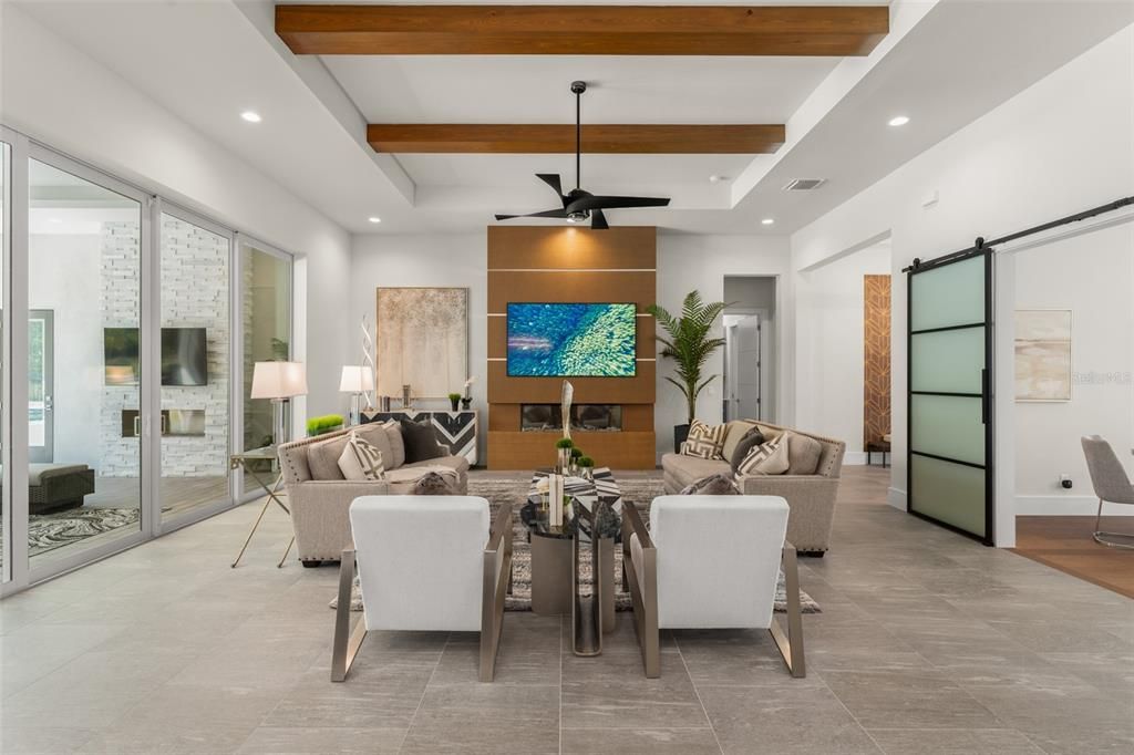 For Sale: $3,389,000 (5 beds, 5 baths, 4518 Square Feet)