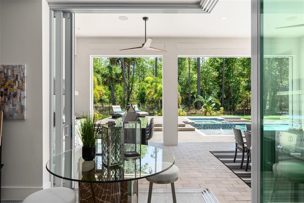 For Sale: $3,389,000 (5 beds, 5 baths, 4518 Square Feet)