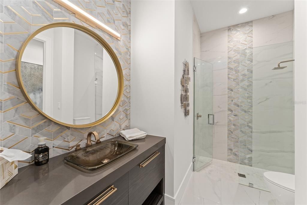 For Sale: $3,389,000 (5 beds, 5 baths, 4518 Square Feet)