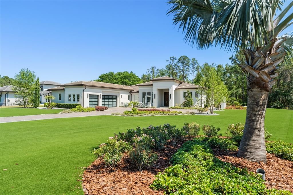 For Sale: $3,389,000 (5 beds, 5 baths, 4518 Square Feet)