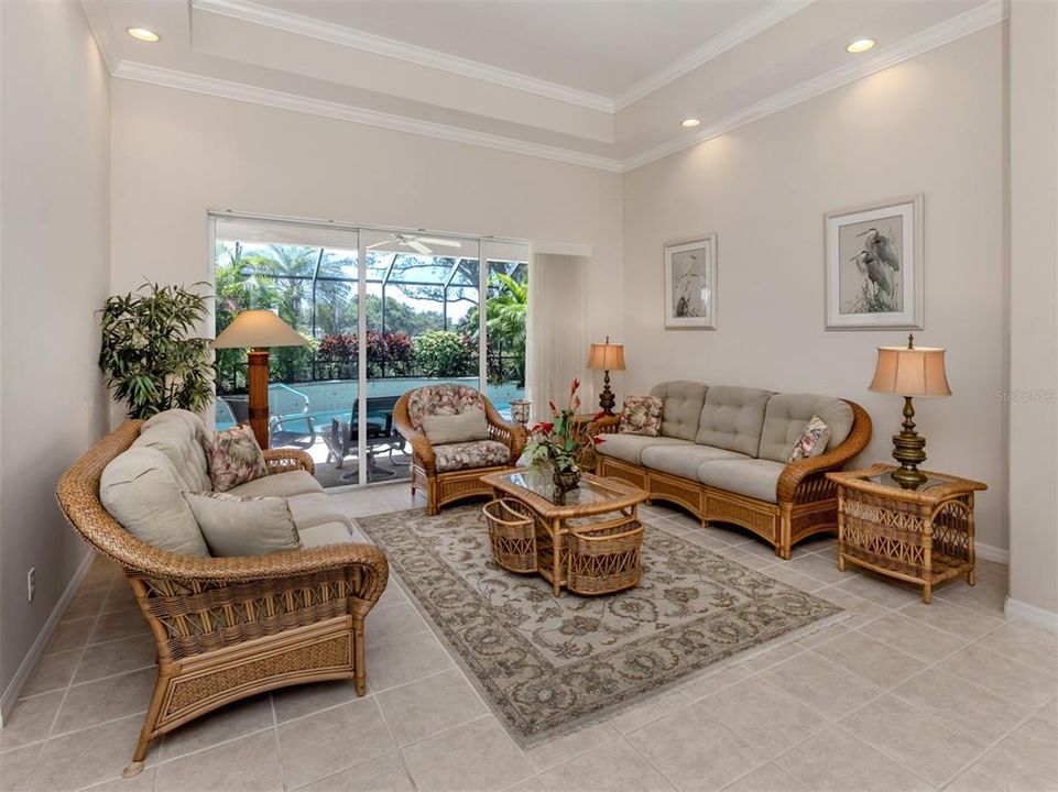 For Sale: $825,000 (3 beds, 3 baths, 2992 Square Feet)