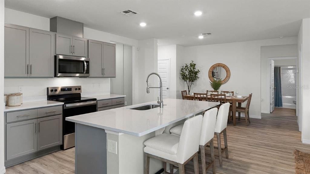 Active With Contract: $344,490 (5 beds, 3 baths, 2011 Square Feet)