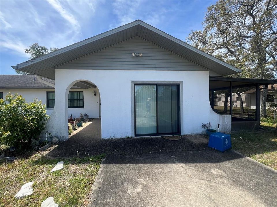 For Rent: $1,700 (2 beds, 2 baths, 1424 Square Feet)