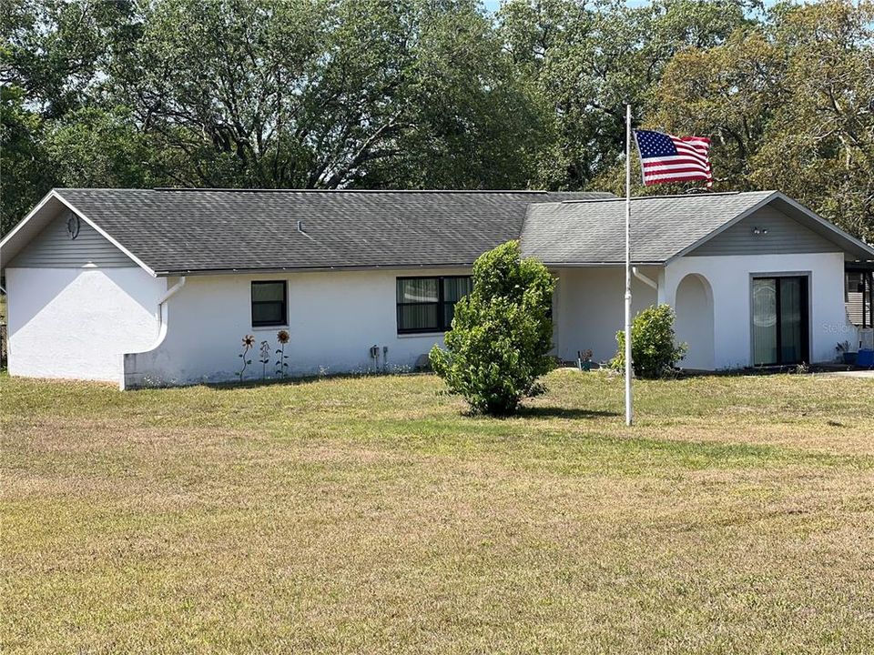 For Rent: $1,700 (2 beds, 2 baths, 1424 Square Feet)