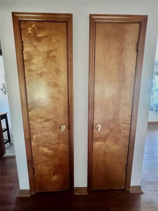 For Rent: $1,700 (2 beds, 2 baths, 1424 Square Feet)