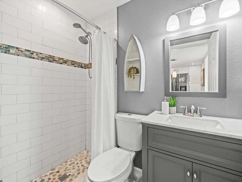 En Venta: $550,000 (2 camas, 2 baños, 1210 Pies cuadrados)