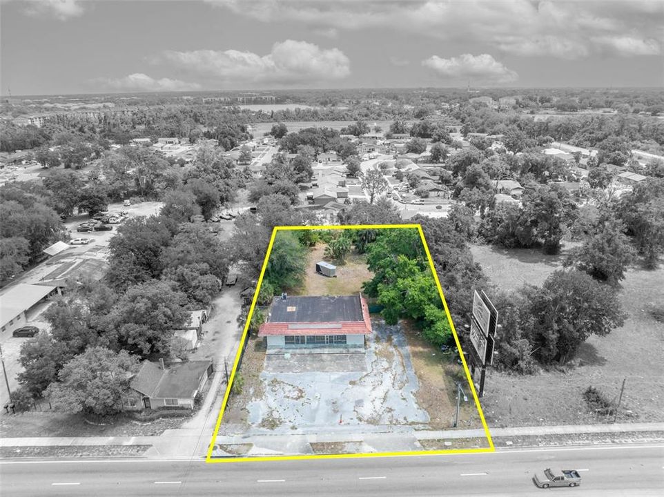 Activo con contrato: $599,999 (0.31 acres)