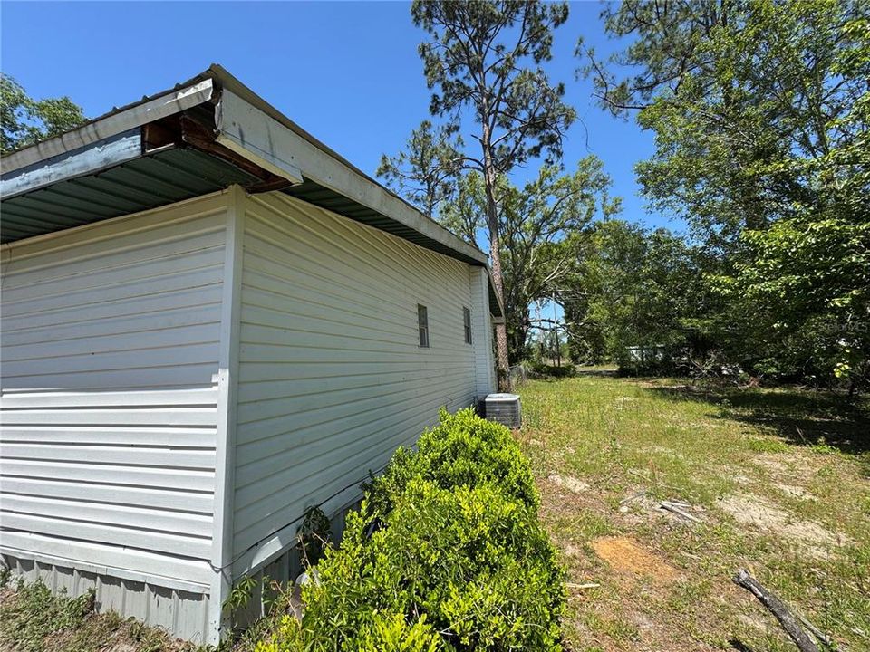 На продажу: $329,000 (5 спален, 4 ванн, 1992 Квадратных фут)