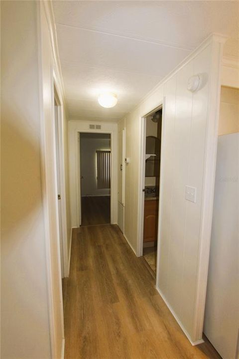 Active With Contract: $205,000 (2 beds, 2 baths, 1155 Square Feet)