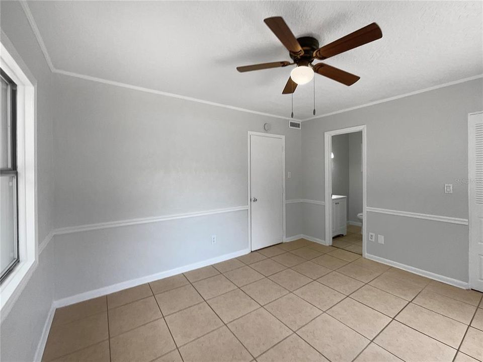 Active With Contract: $280,000 (2 beds, 3 baths, 1307 Square Feet)