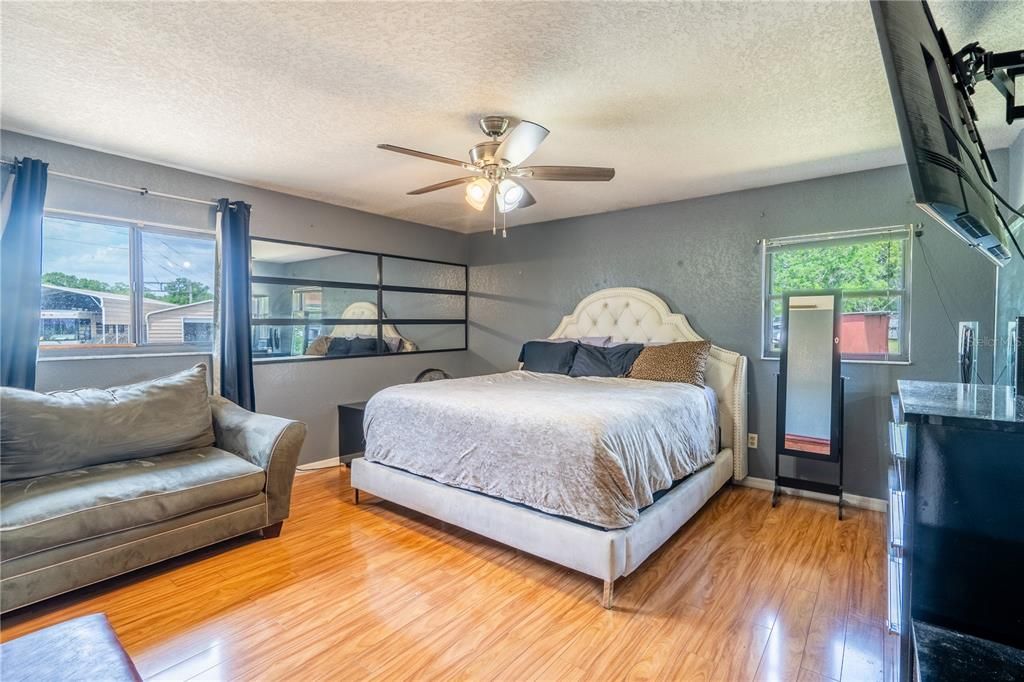 待售: $769,000 (3 贝兹, 2 浴室, 2316 平方英尺)