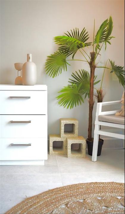 Под контрактом: $339,000 (1 спален, 1 ванн, 486 Квадратных фут)