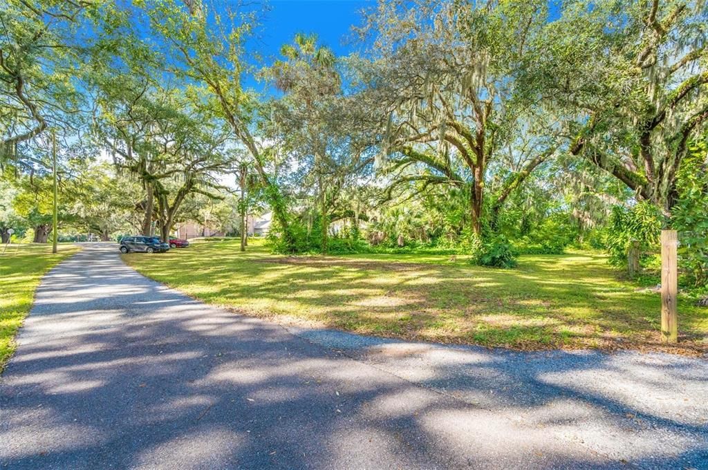 For Sale: $1,000,000 (0.40 acres)