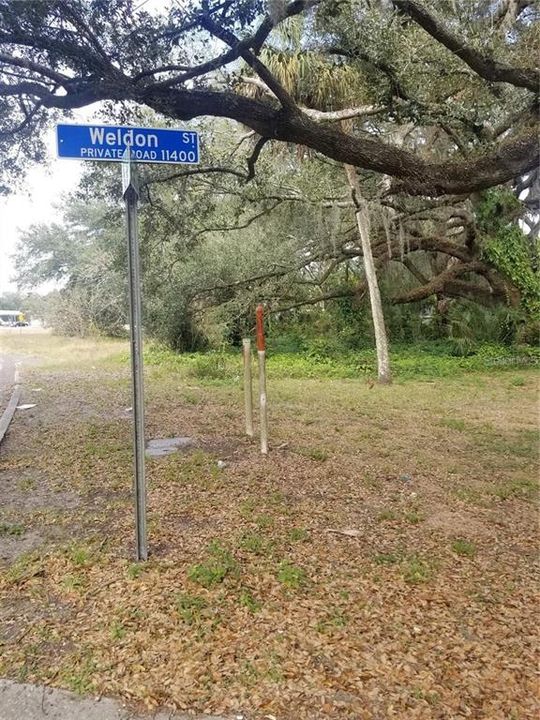 For Sale: $1,000,000 (0.40 acres)