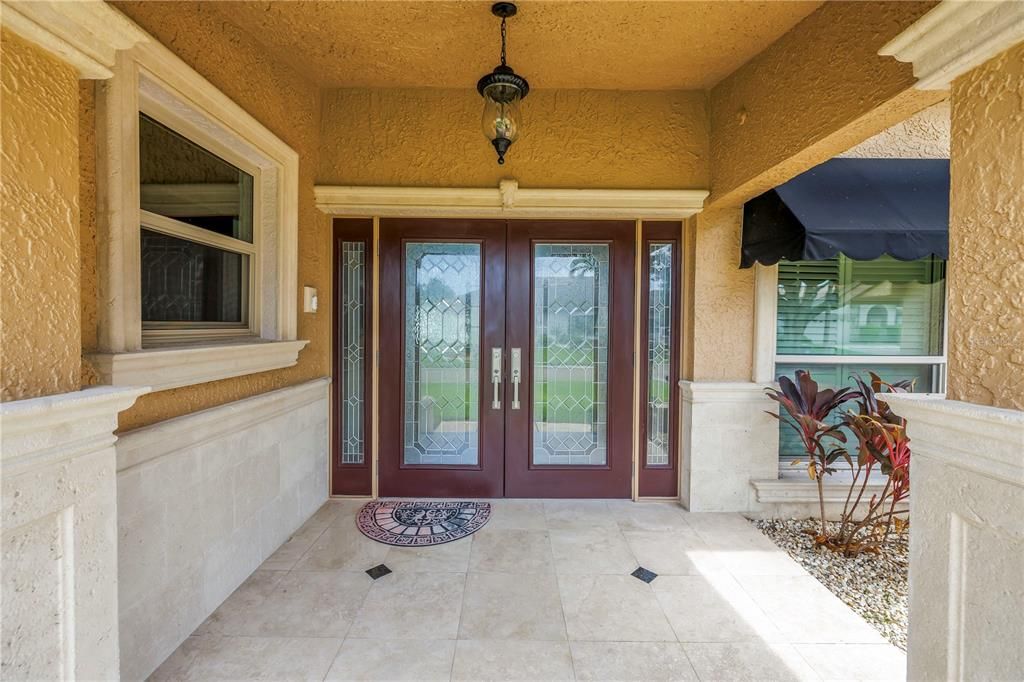 For Sale: $2,199,900 (3 beds, 3 baths, 2548 Square Feet)